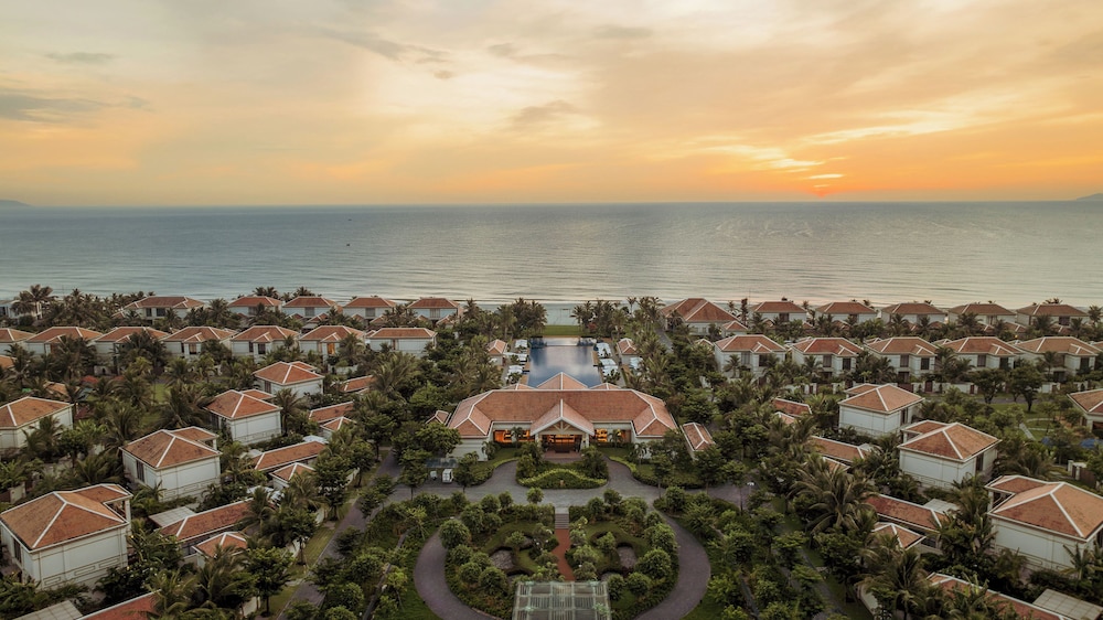 Fusion Resort and Villas Da Nang 46/50
