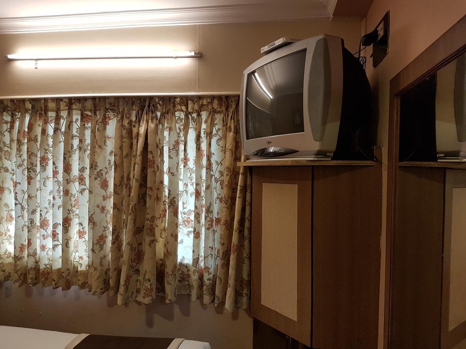 HOTEL MANECK 50/50
