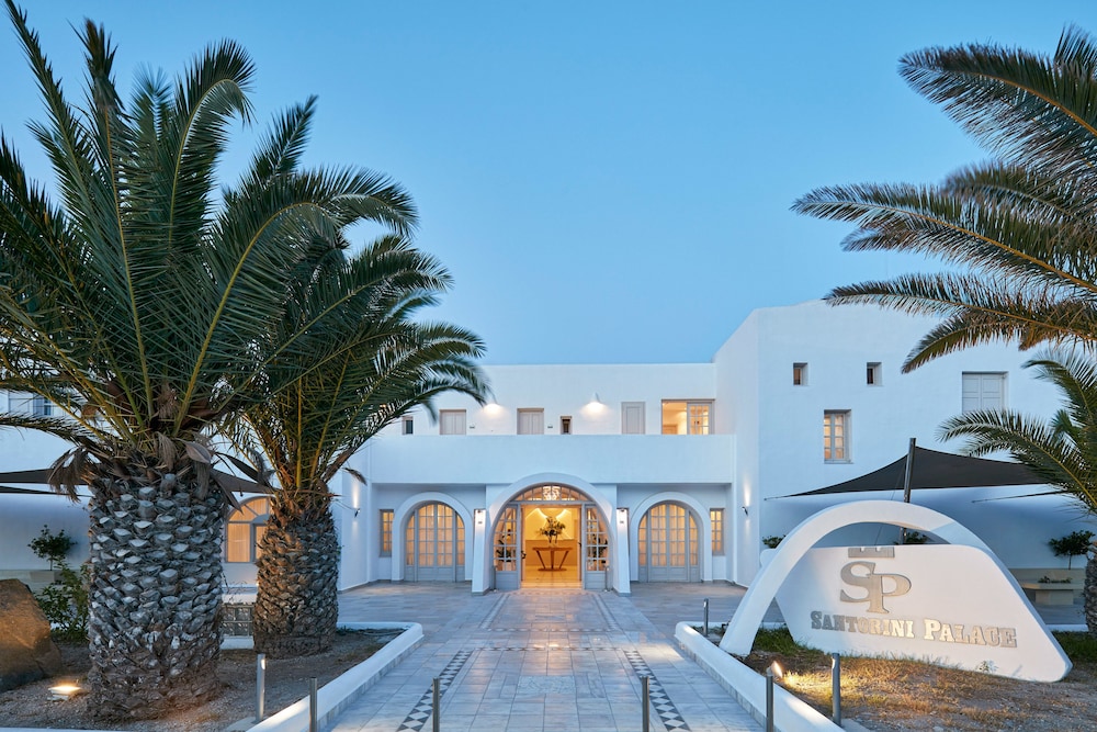 Santorini Palace Hotel 54/58