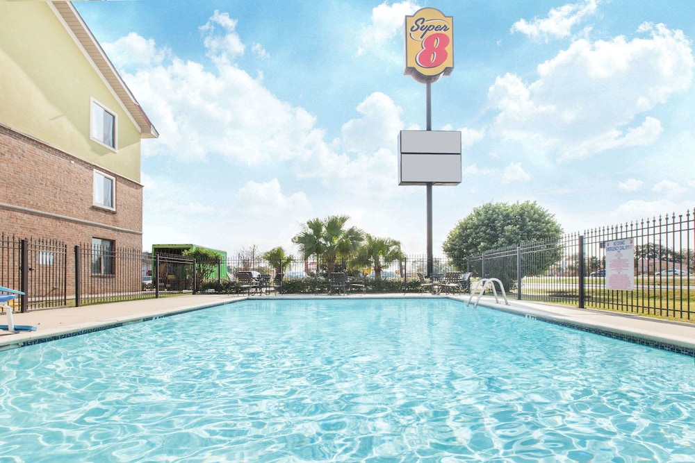 Americas Best Value Inn Lafayette 11/15