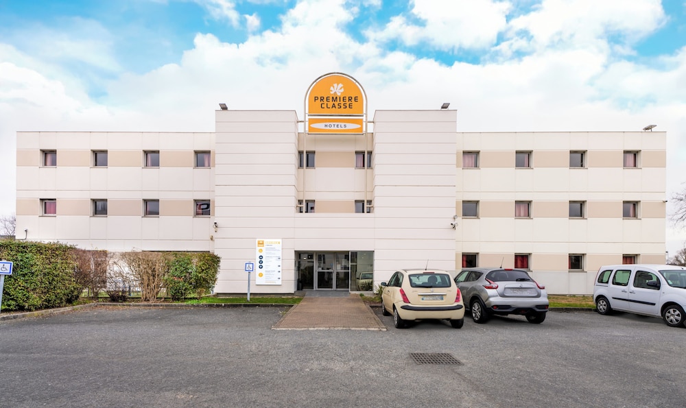Premiere Classe Bordeaux Nord Lac 47/51