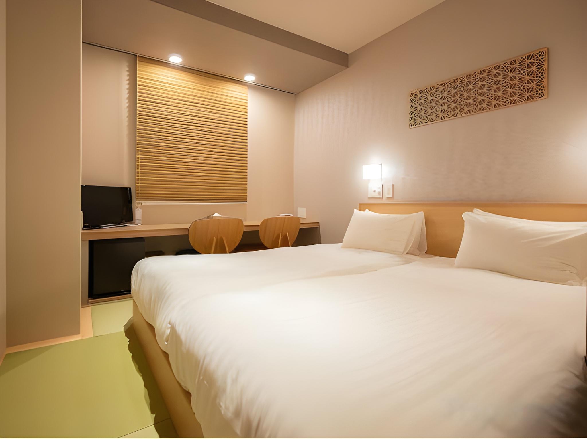 Harmony, Modern, Twin Beds