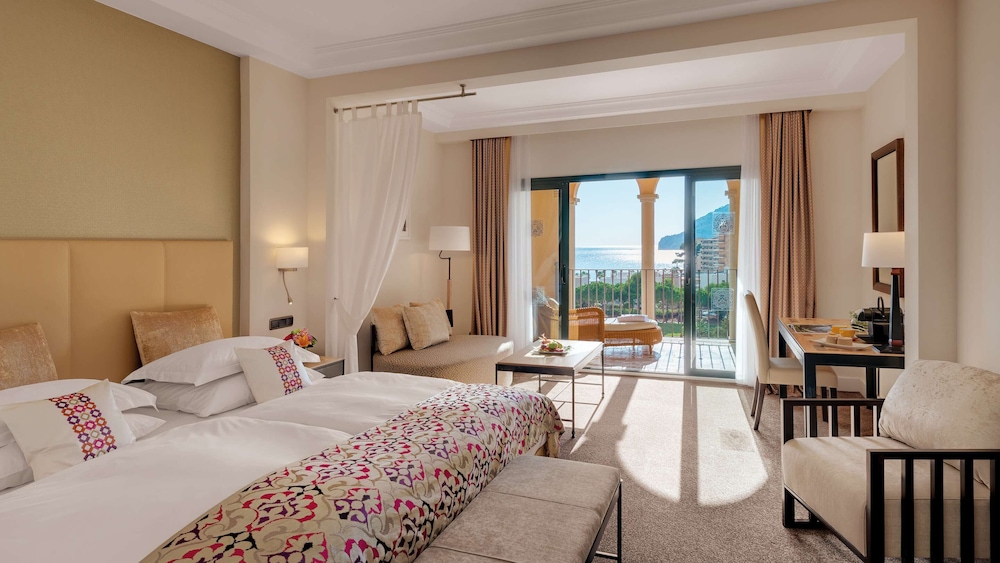 THE CAMP DE MAR Hotel & Resort 9/50