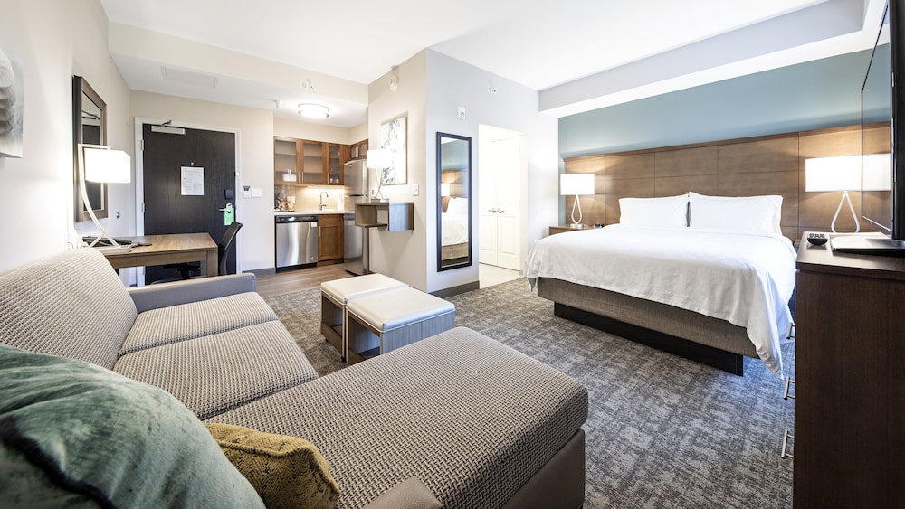 Staybridge Suites Naples Marco Island 15/75