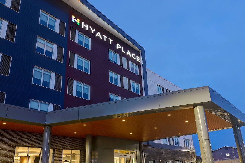 Hyatt Place Prince George 1/50