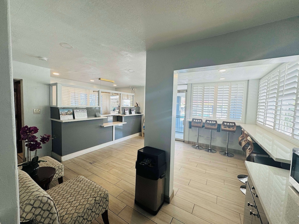 SureStay by Best Western Fresno Central 31/54