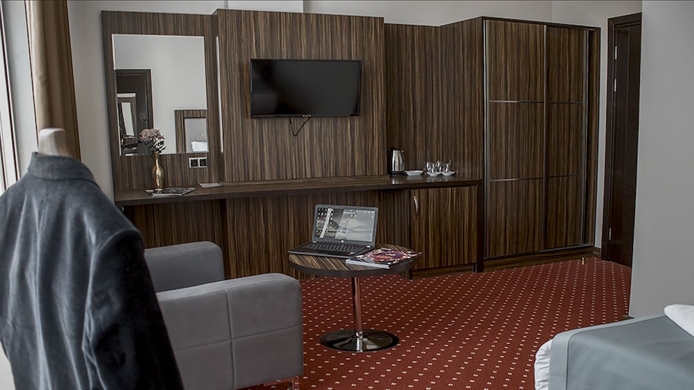 Legend Business Hotel Batumi 23/27