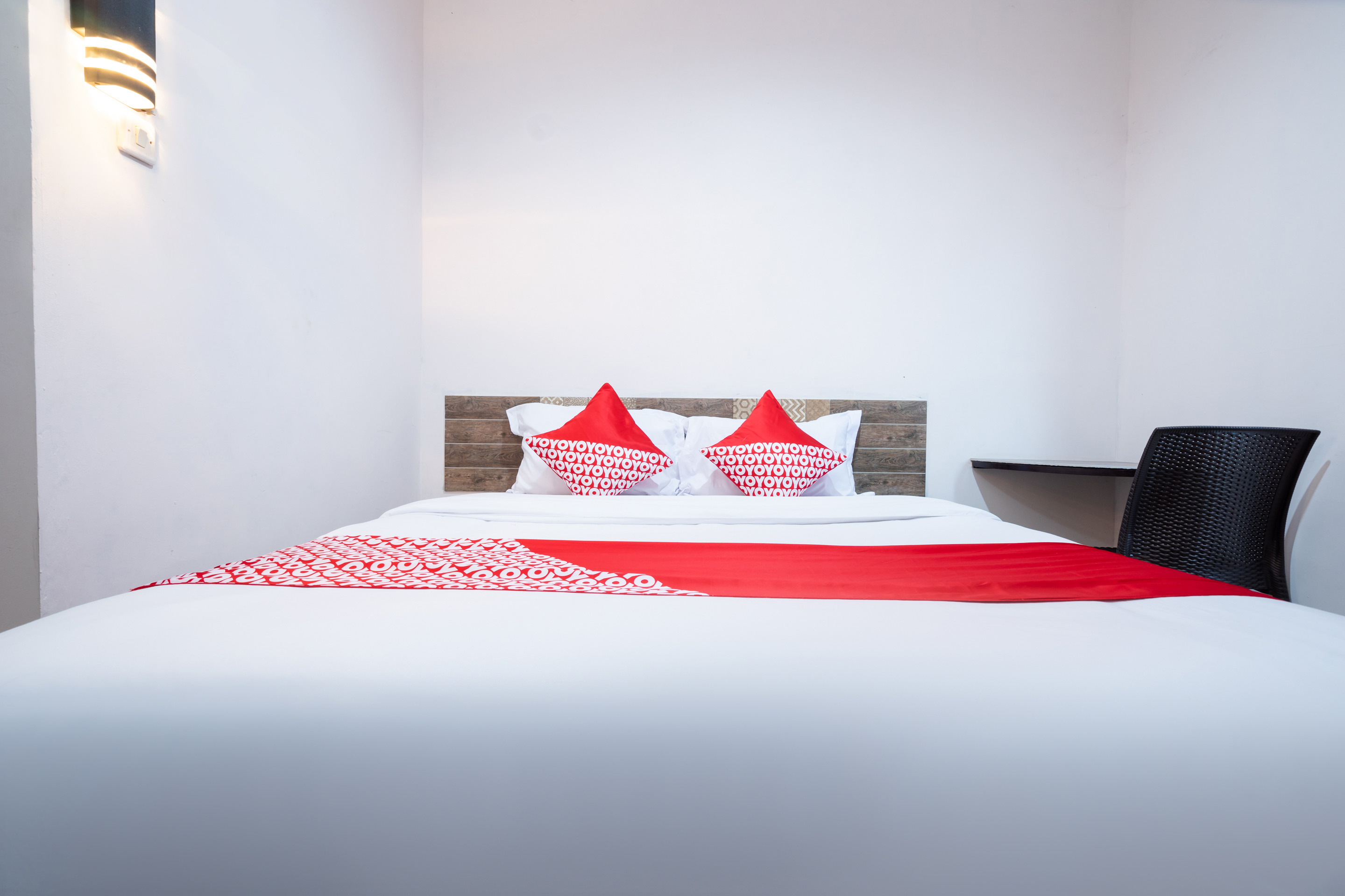 OYO 2285 Art Guest House Syariah 21/45