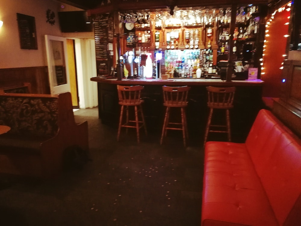 Victoria Hotel 35/47