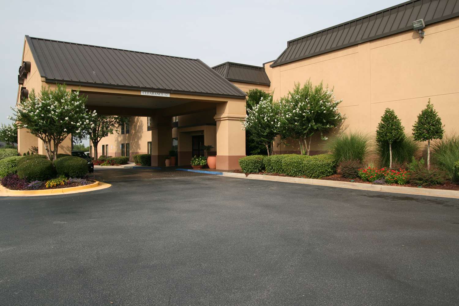 Hampton Inn Perry, GA 46/47