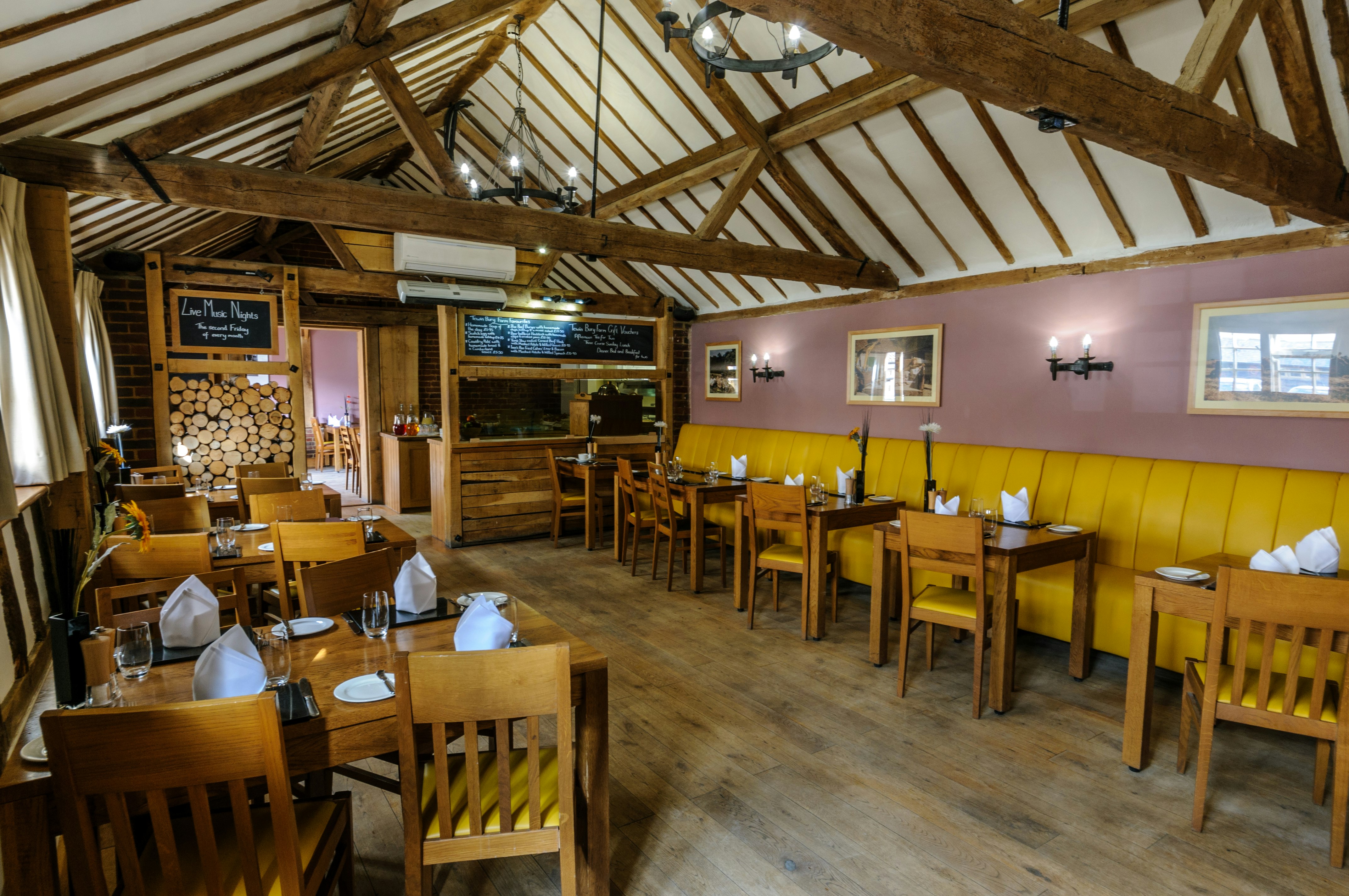 Tewin Bury Farm Hotel 25/38