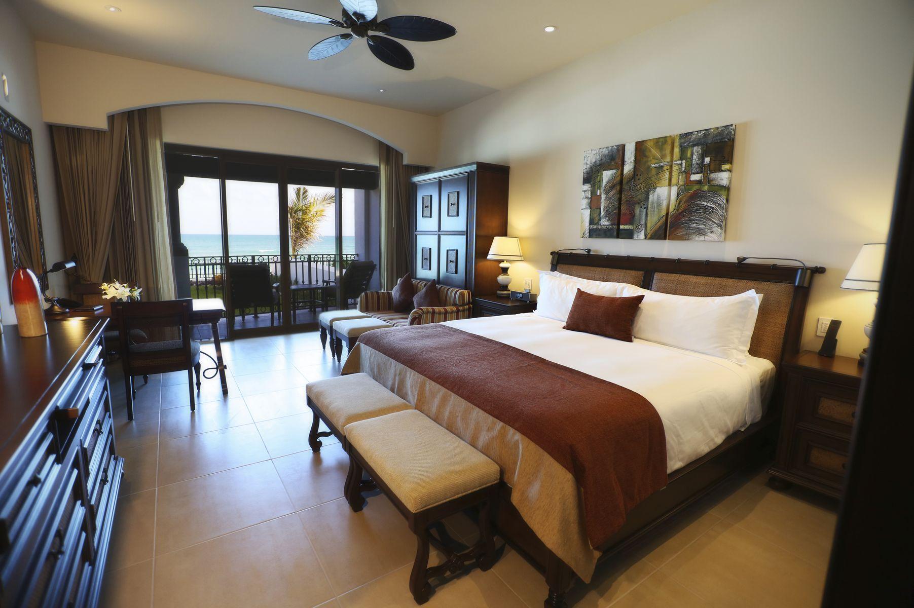 1 Bedroom, Master, Suite, Resort View, Balcony or Terrace