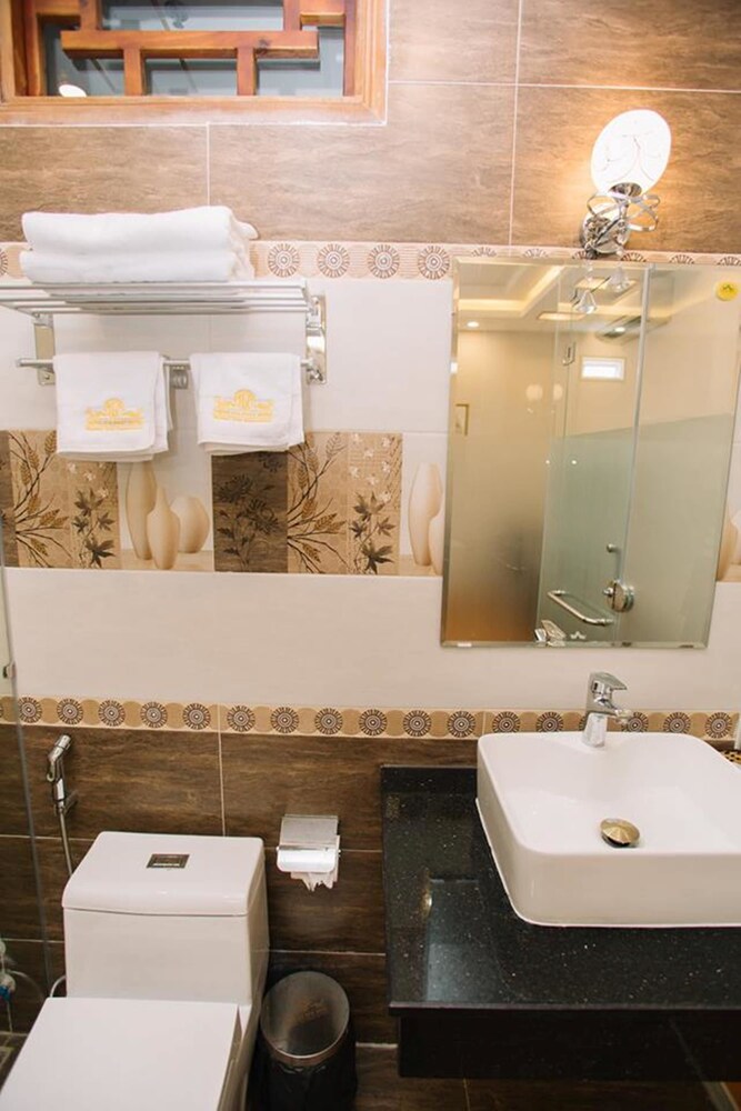 Thinh Gia Phat Hotel 49/50