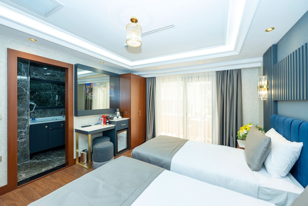 Freya Hotel 32/68