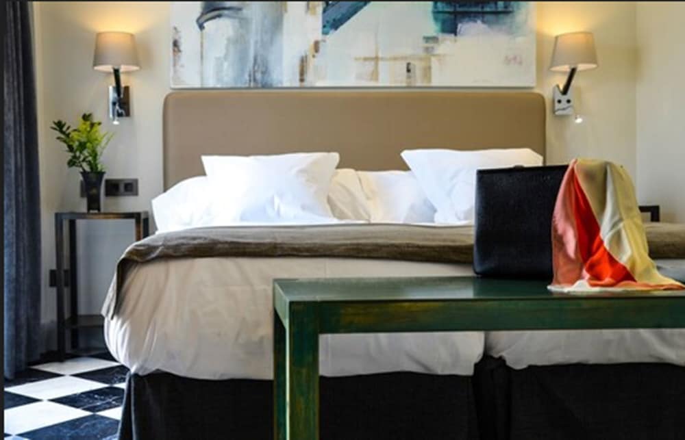 Aguilas5 Sevillasuites 6/53