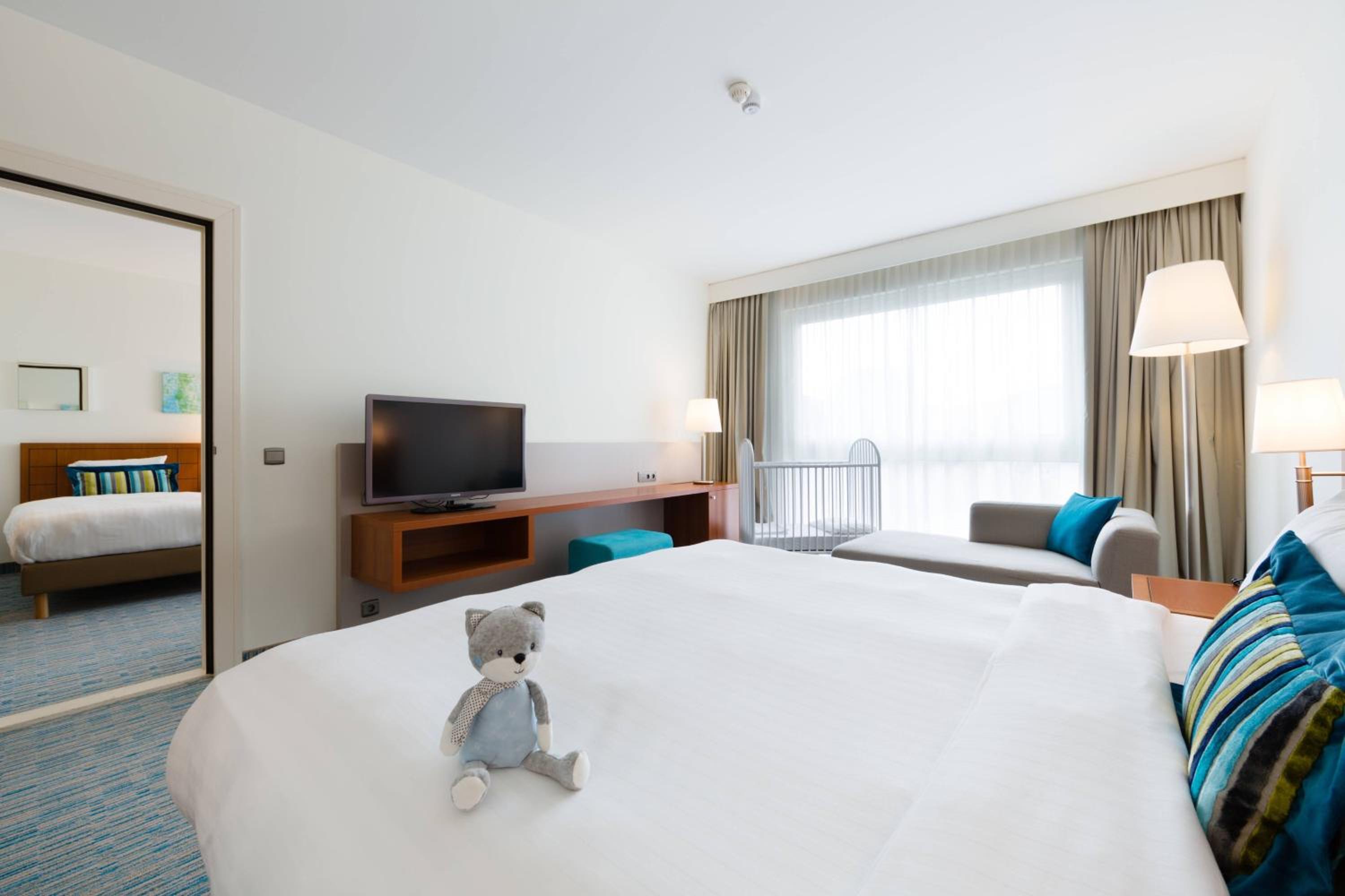 غرفة متصلة عائلية بسرير فردي، Courtyard By Marriott Brussels 7/10