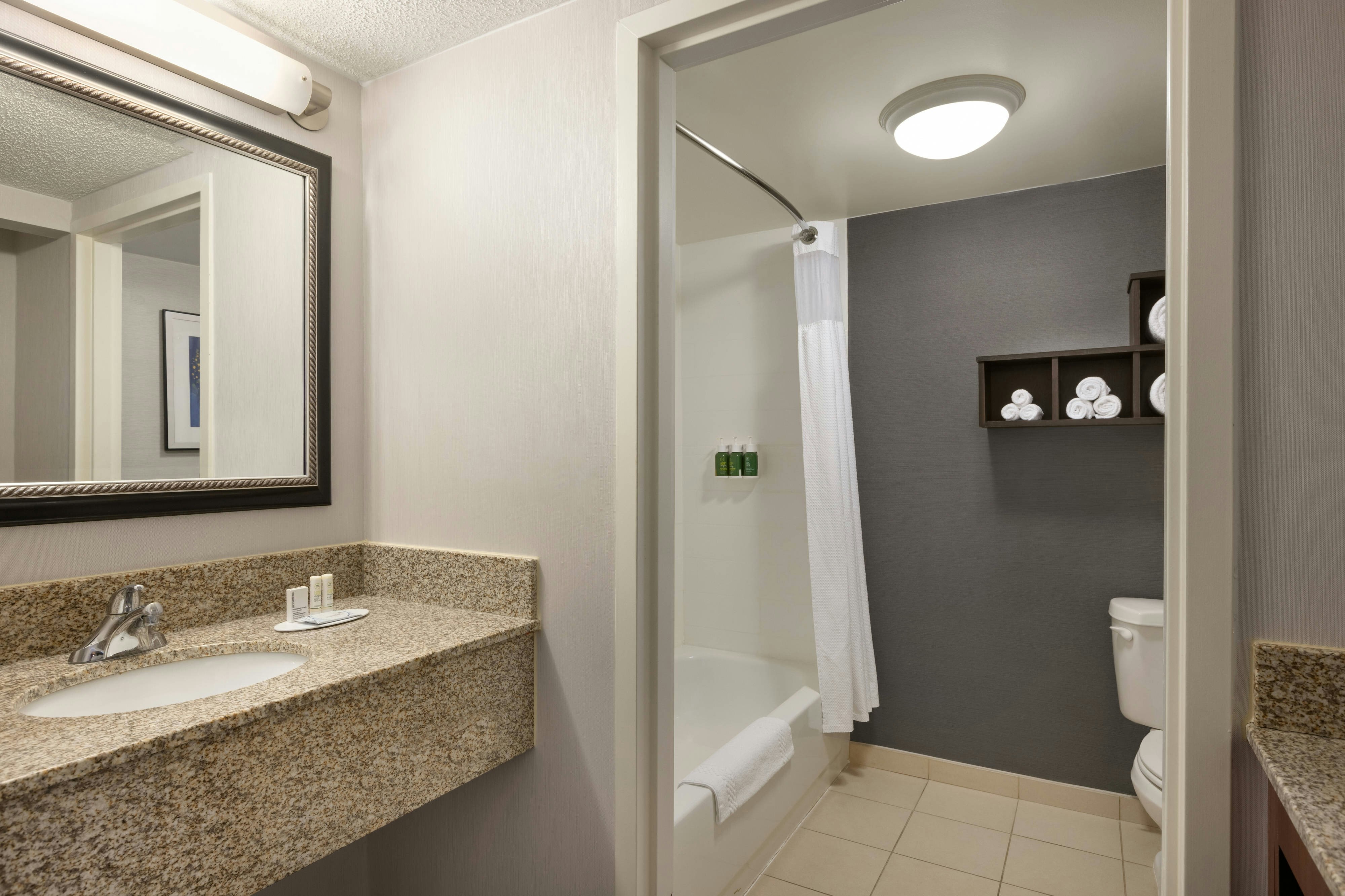 Courtyard Marriott Greenville 14/14