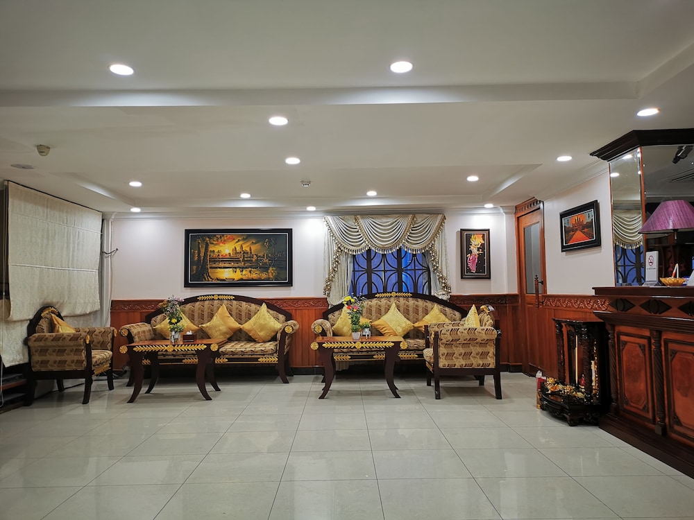 Rain Rock Hotel 27/46