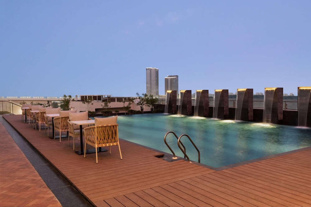 Ramada Encore by Wyndham Gurugram Dwarka Expressway 57/60