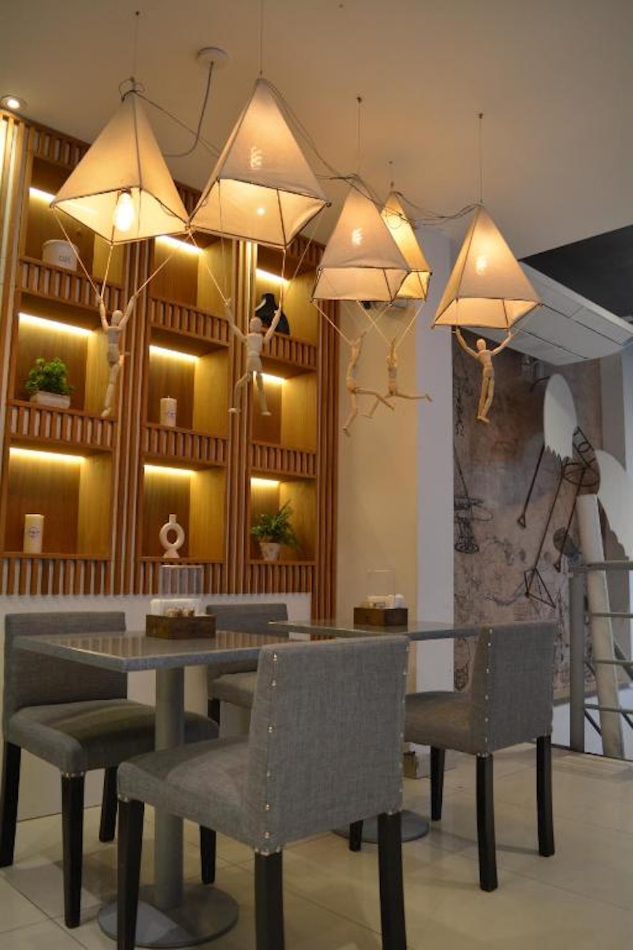 Amerian Tucuman Apart And Suites 37/44