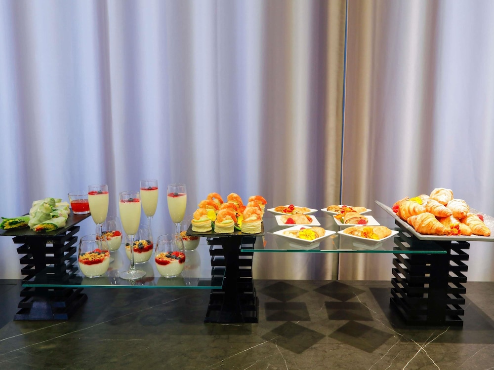 Mercure Warszawa Grand 72/74
