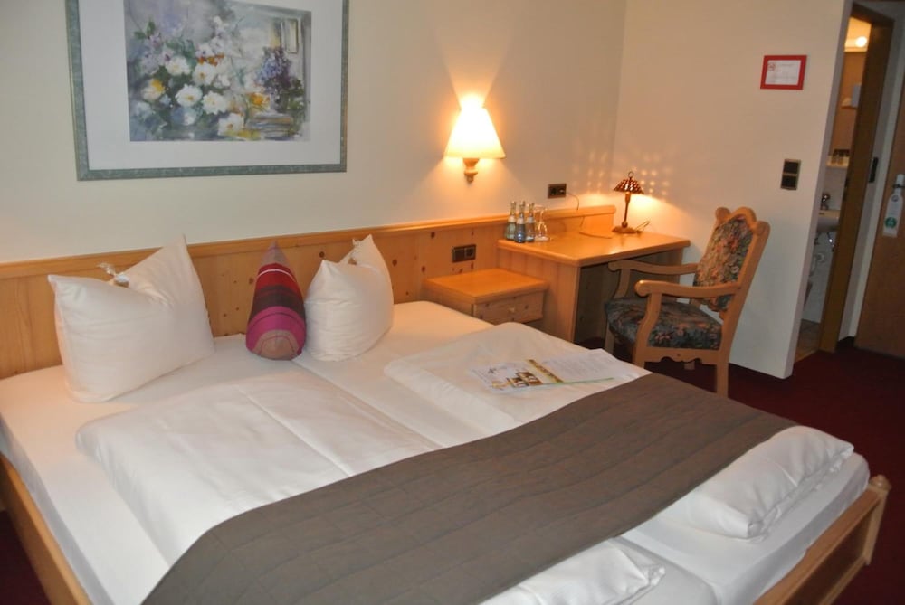 AKZENT Hotel Am Bach 15/66