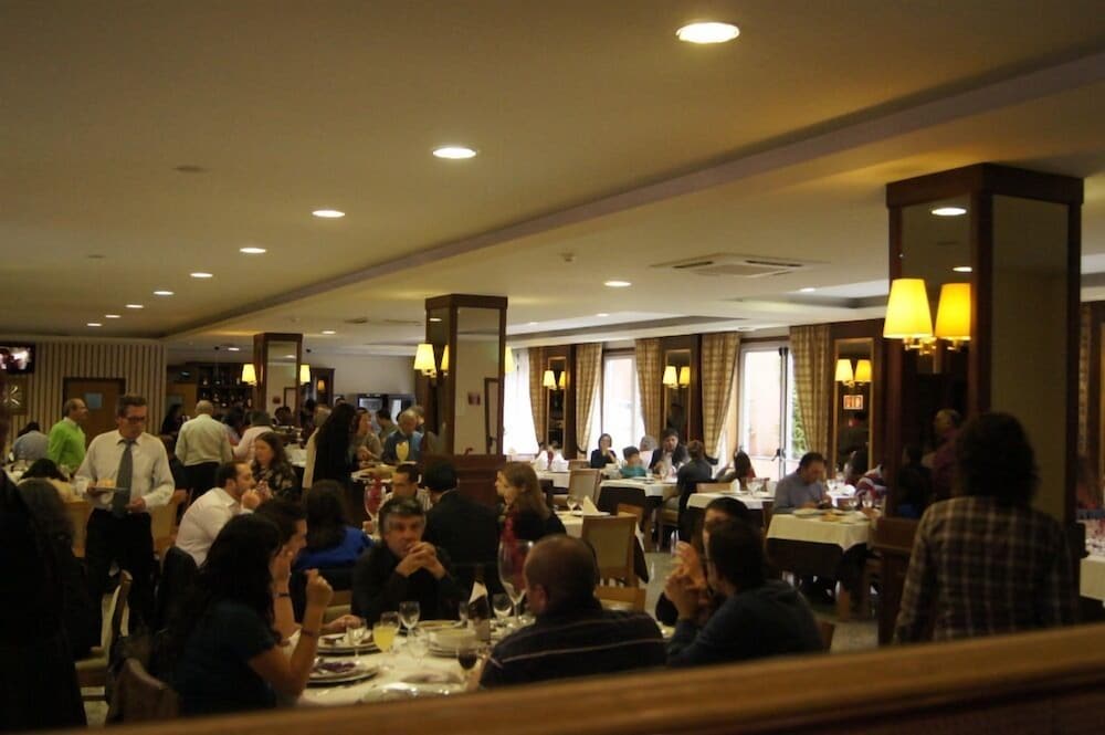 Palace Hotel And Spa 55/65