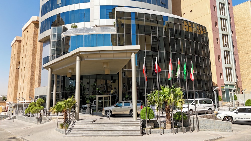 Wahaj Boulevard Hotel 46/50