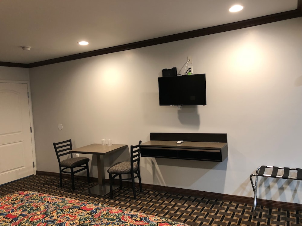 Starlight Inn South El Monte 47/62