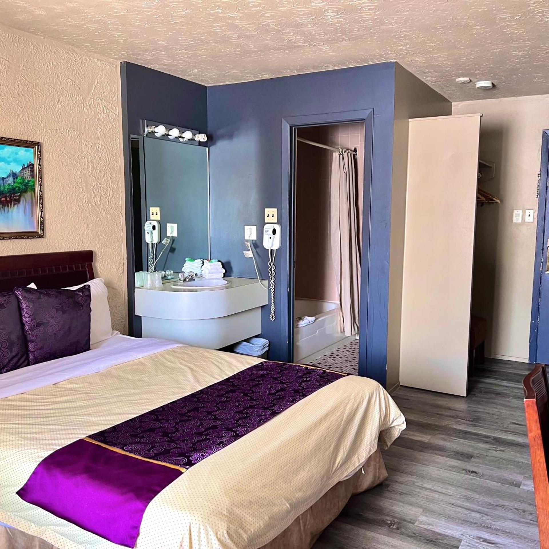 Room, Queen or Double Bed، Hotel L'Express 3/5