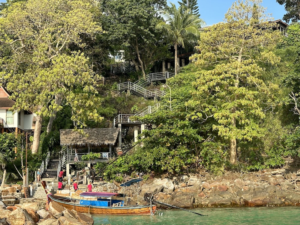 Hip Seaview Resort At Phi Phi 32/50