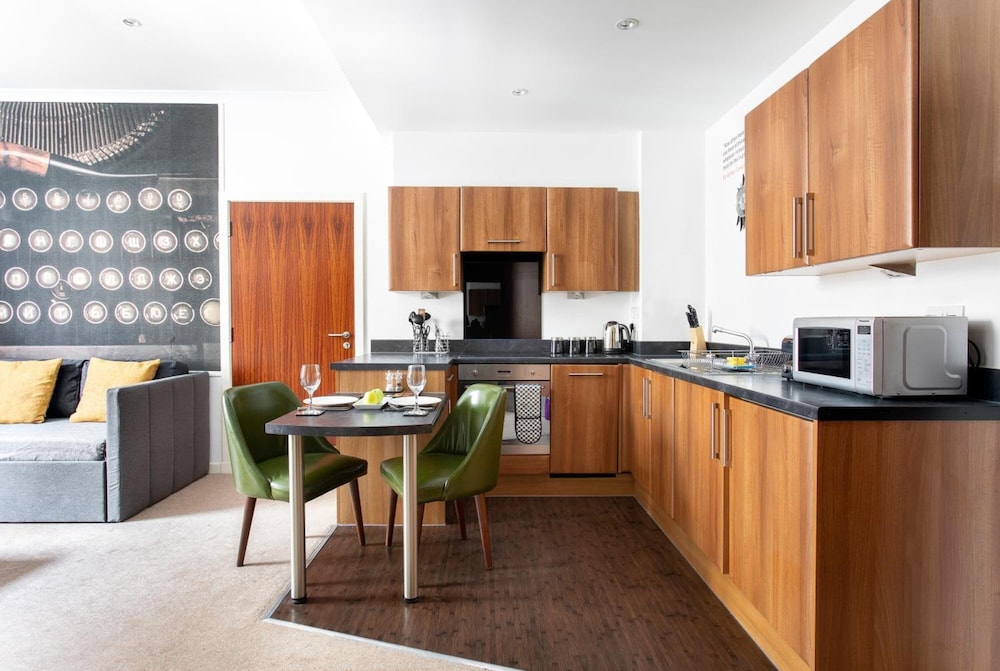 Stewart by Heeton Concept Aparthotel Edinburgh 51/60