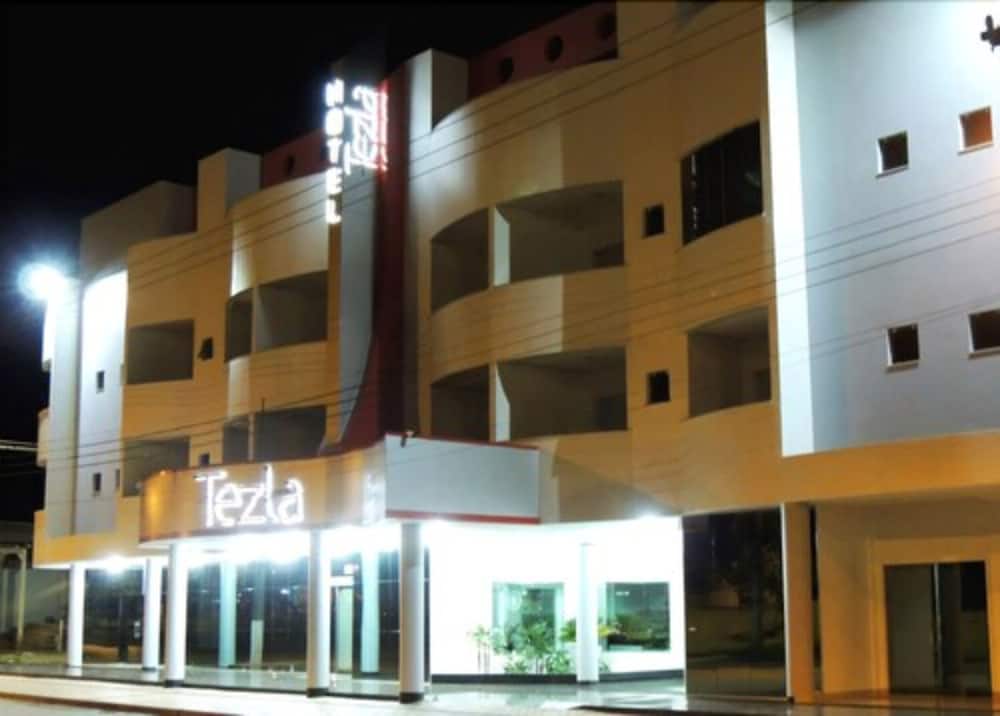 TEZLA HOTEL 3/71