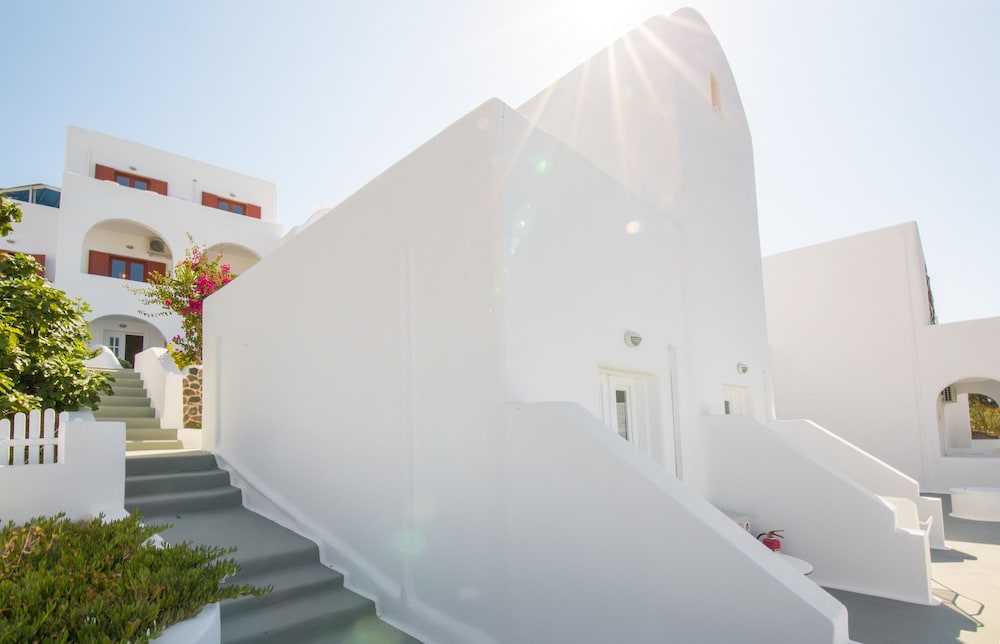 Santorini View Hotel in SANTORINI