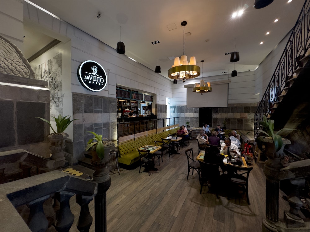 Ikonik Hotel Puebla 55/71