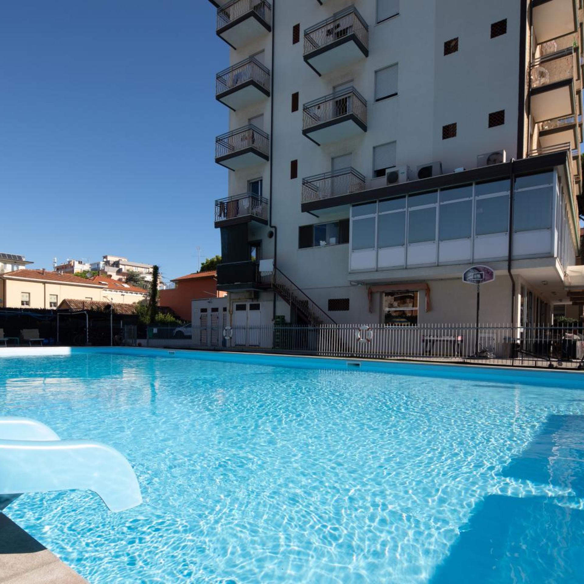 Hotel Lem 22/37