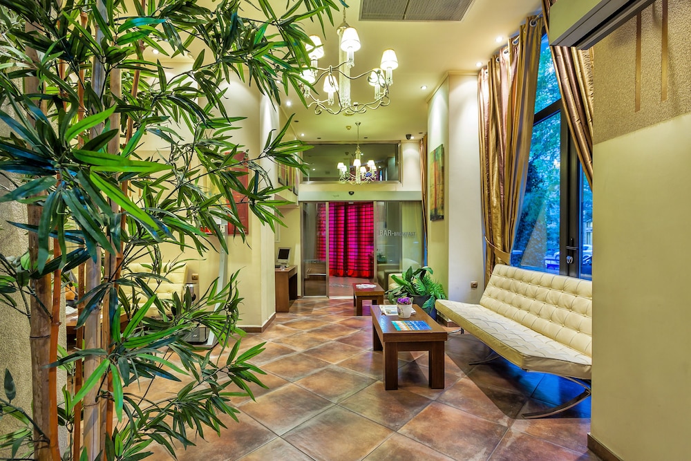 Egnatia Hotel 3/33