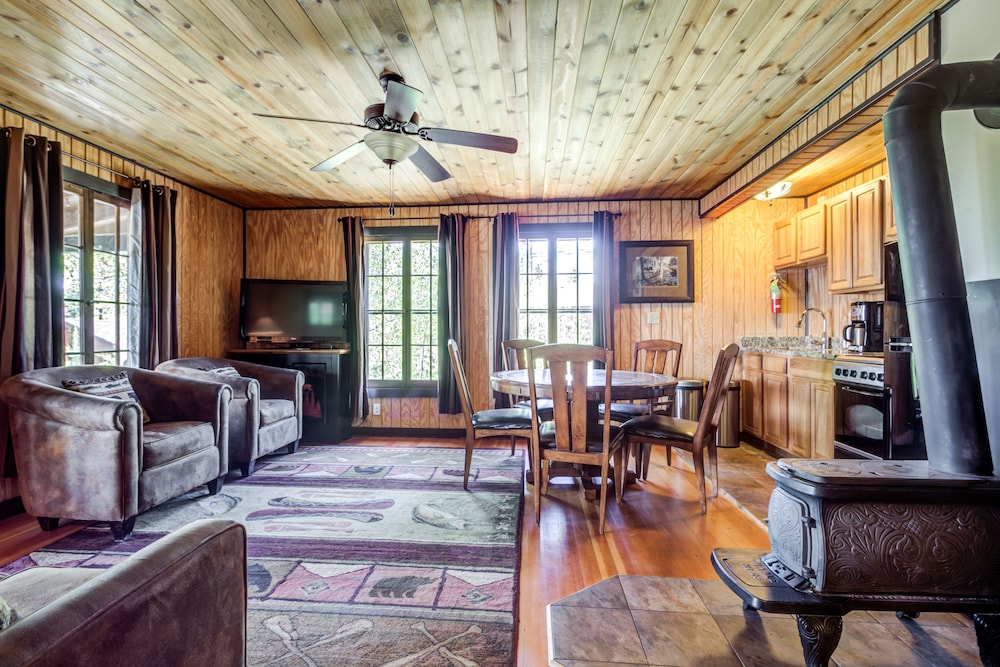 Grand Lake Lodge 34/50