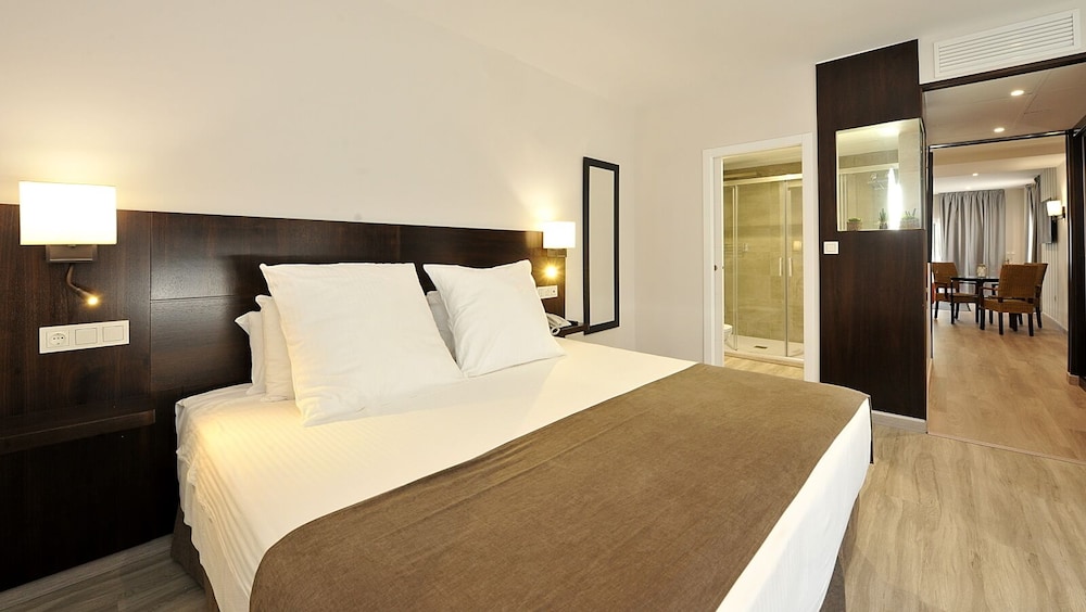 Hotel Salobrena Suites 16/34