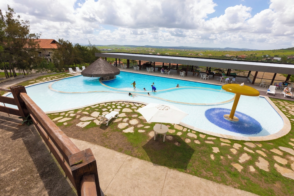 HOTEL FAZENDA MONTE CASTELO 36/40