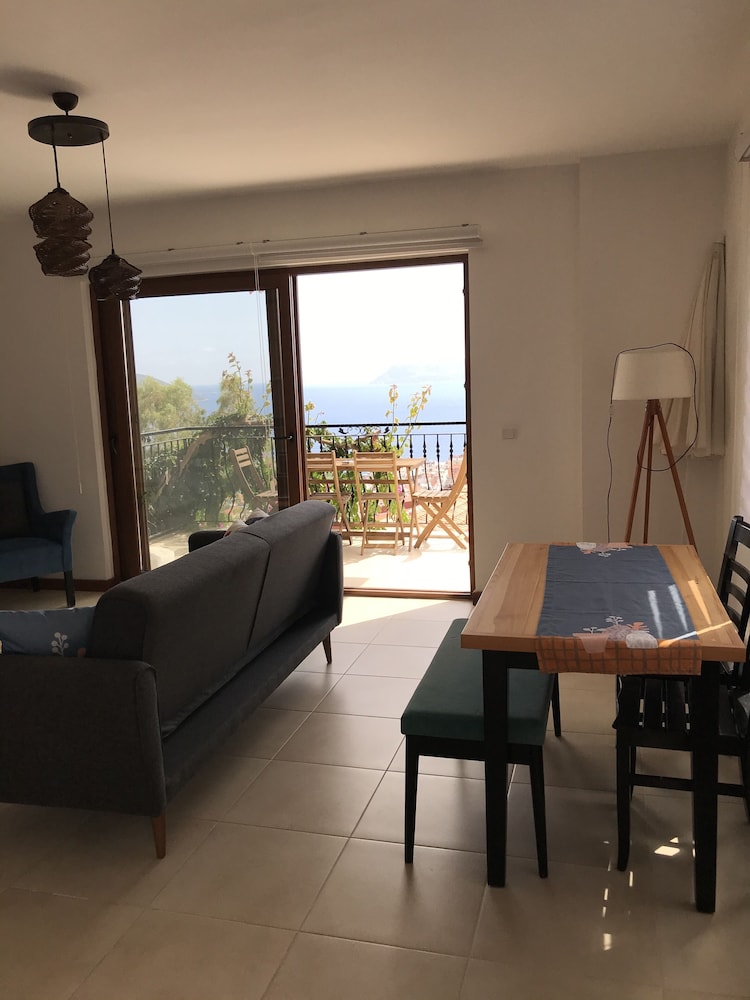 Kas Inn Beyaz Apart 5/12