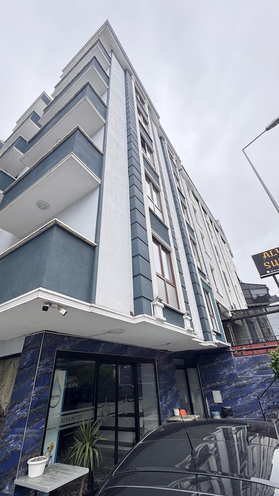 ALYA SUITE HOTEL 5/49