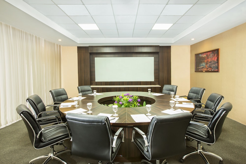 Indoluxe Hotel Jogjakarta 33/37