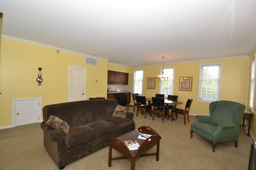 Century Suites Hotel 22/50