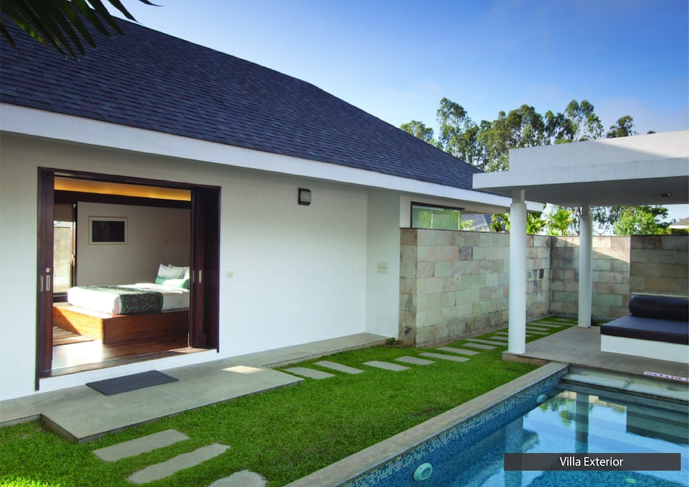 The Serai Chikmagalur 43/45