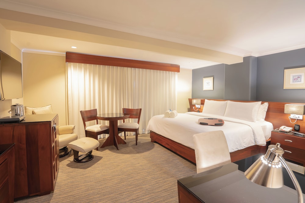 Imperial, Club, King Bed، Hodelpa Gran Almirante Hotel & Casino 5/7