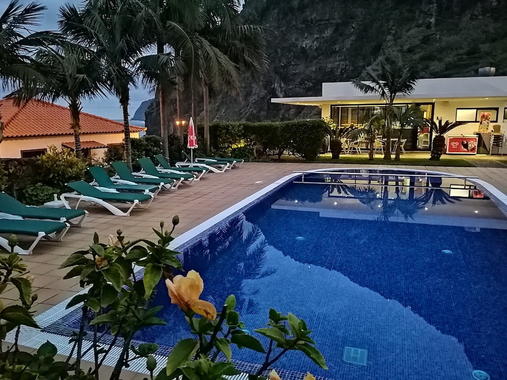 CASA DA CAPELINHA 23/66