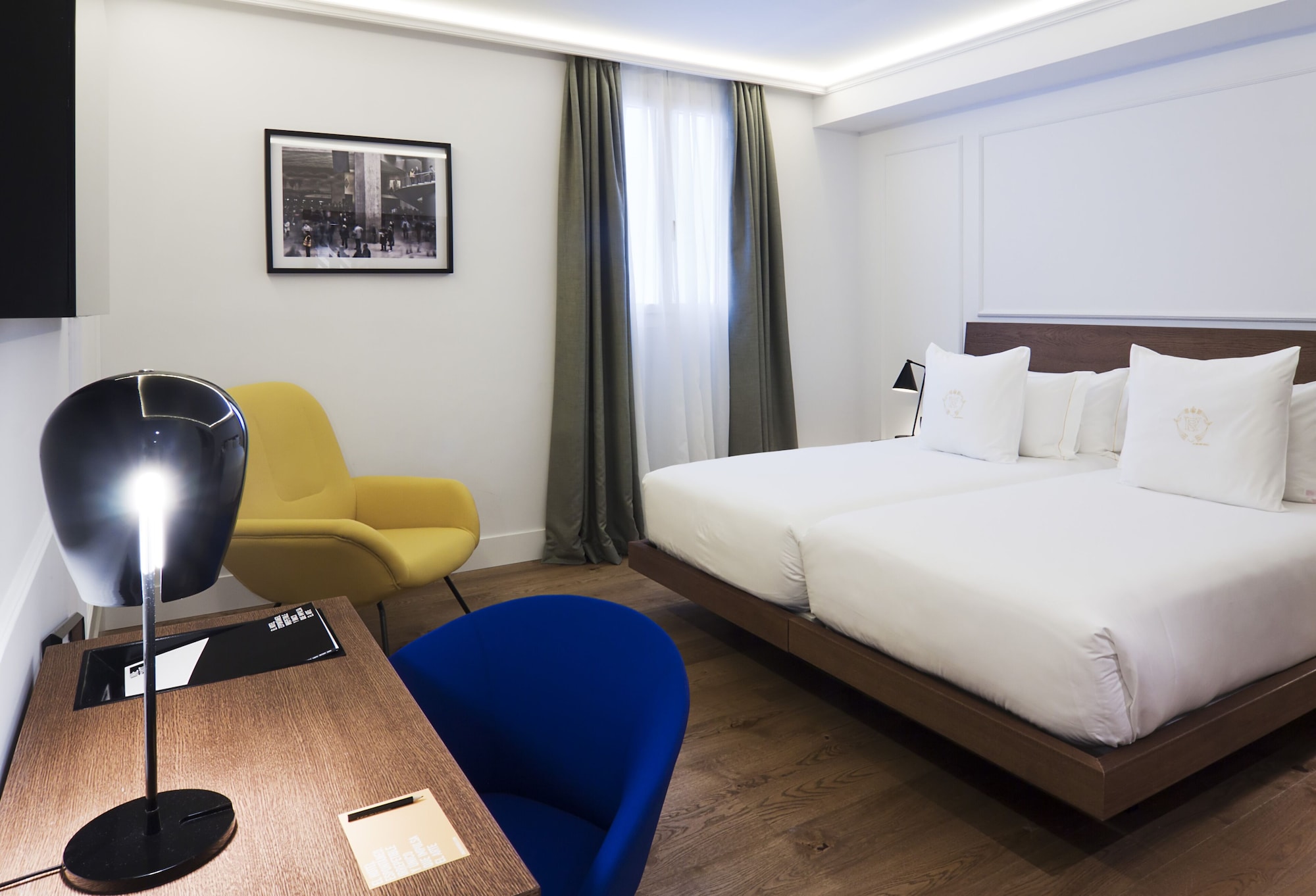 غرفة قياسية بسرير كينج بإطلالة على الفناء، Hotel One Shot Reina Victoria 6/10