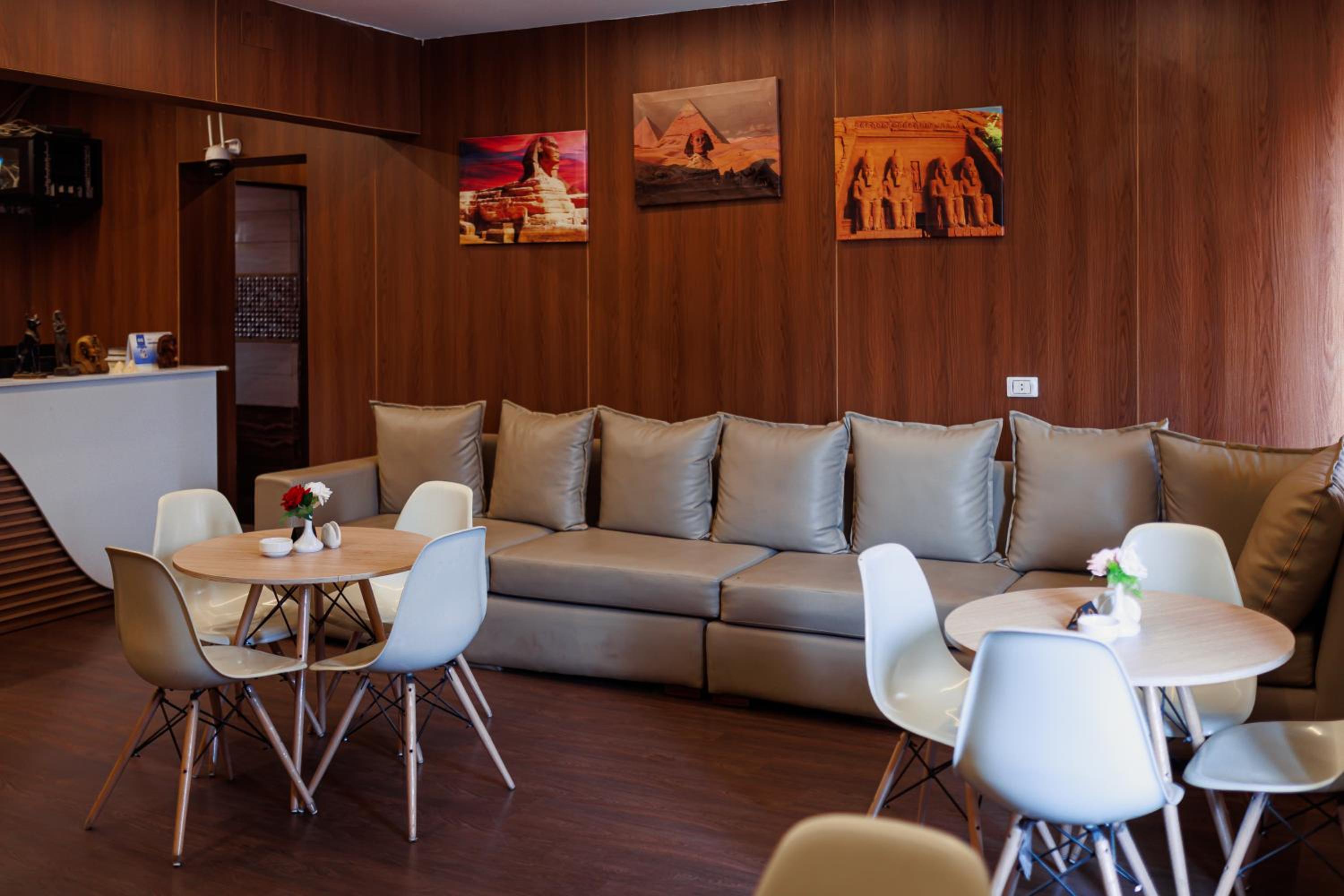 City Hotel Cairo 23/30