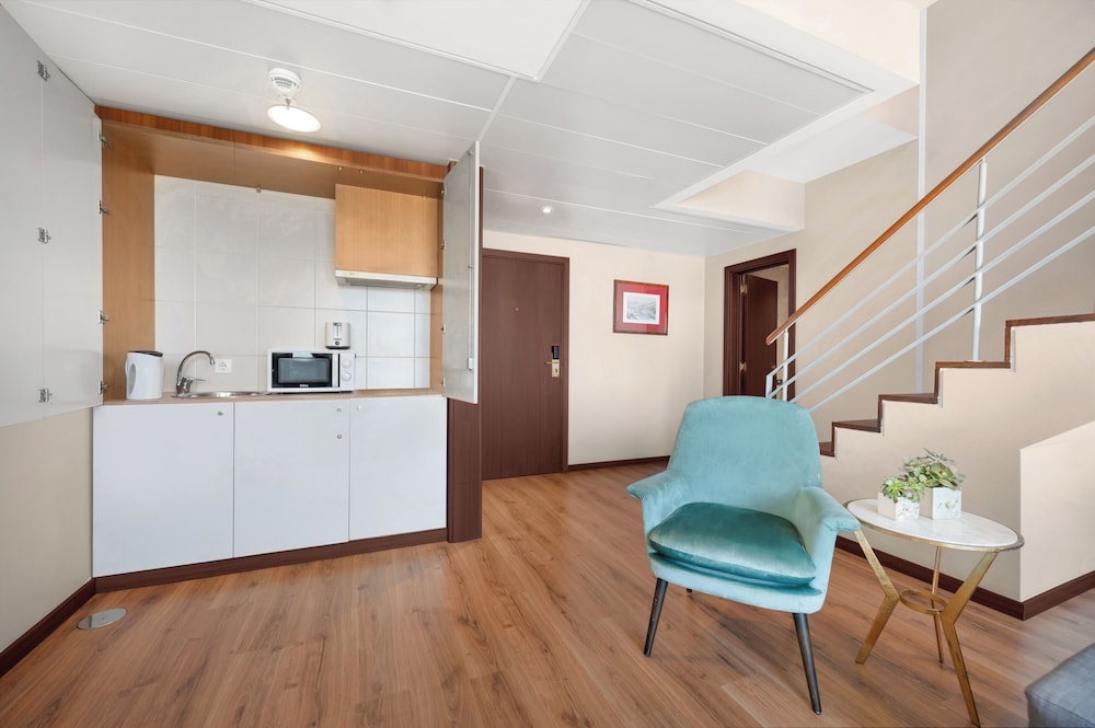 Gaia Residence 3/43